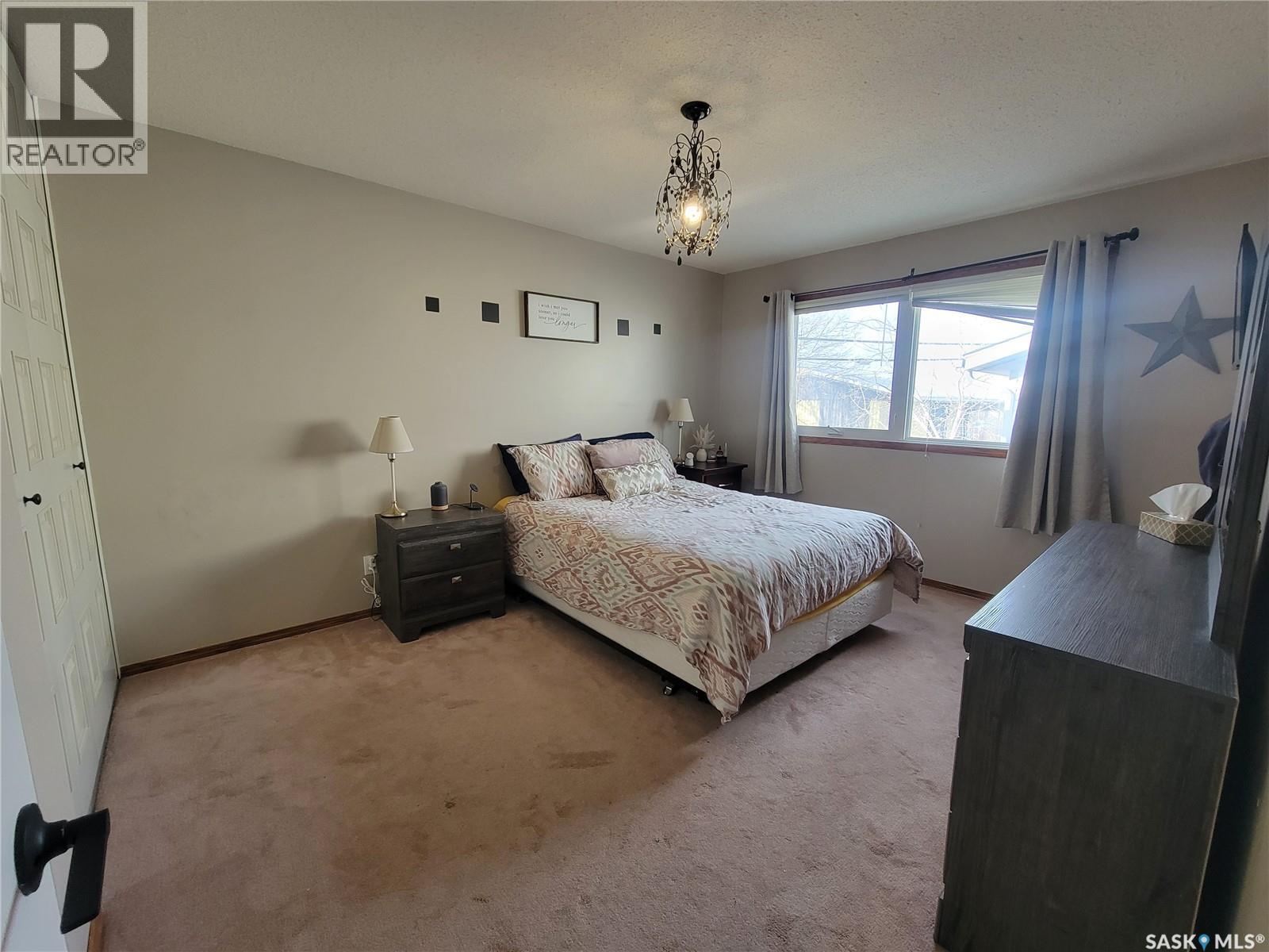 4702 Leader Street, Macklin, Saskatchewan  S0L 2C0 - Photo 22 - SK030799