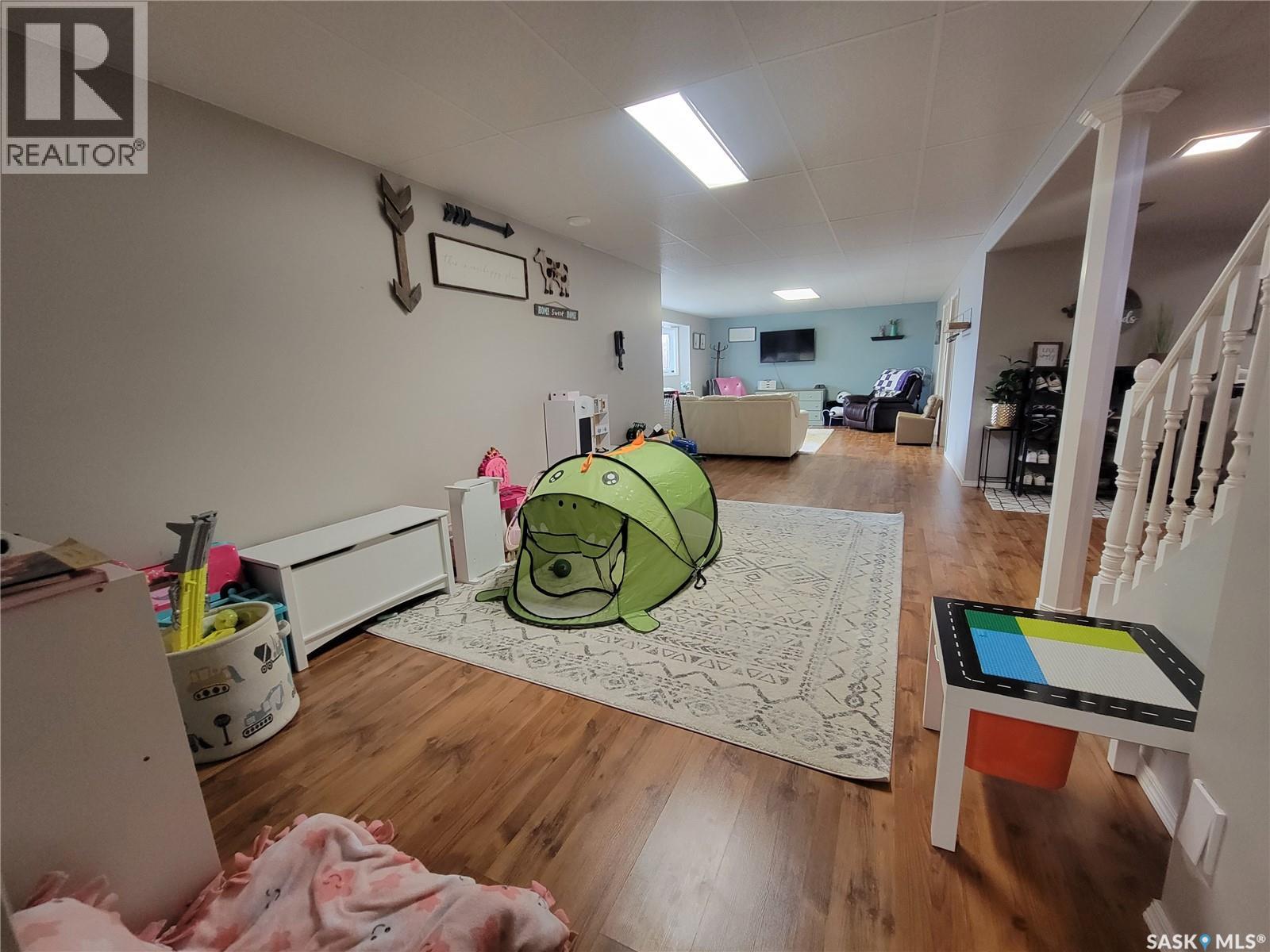 4702 Leader Street, Macklin, Saskatchewan  S0L 2C0 - Photo 32 - SK030799