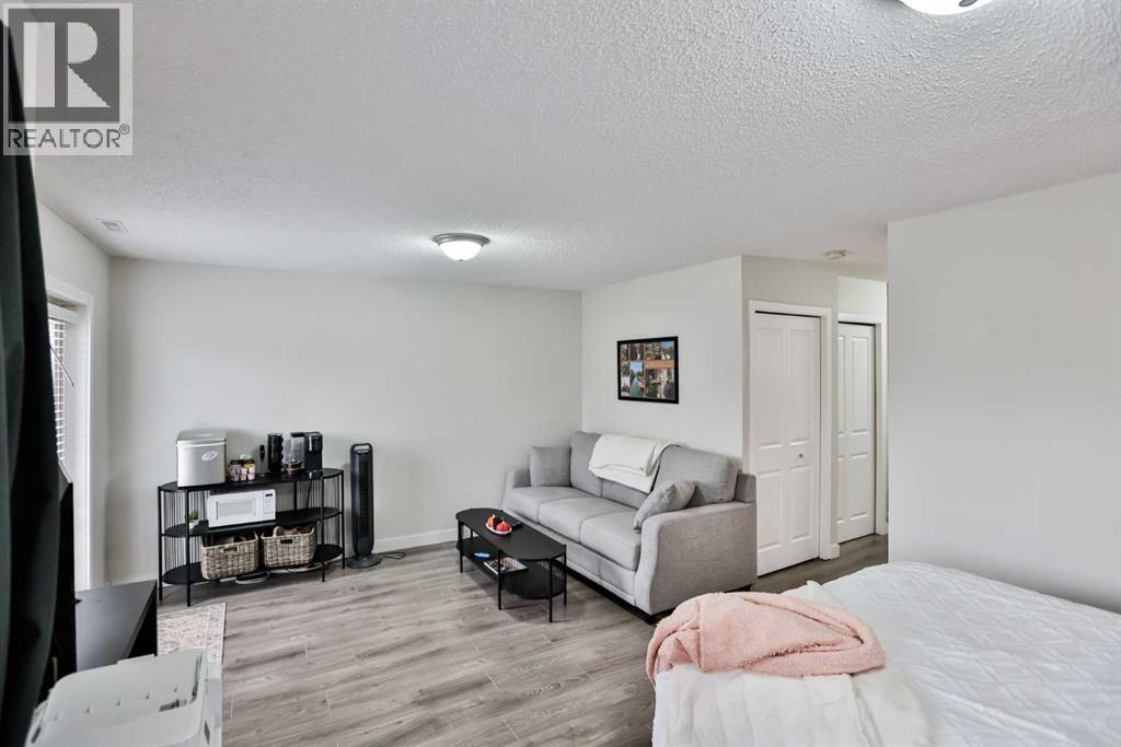 4, 73 Aquitania Circle W, Lethbridge, Alberta  T1J 5M5 - Photo 24 - A2272271