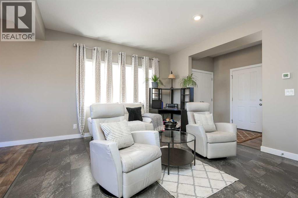 129 Ava Crescent, Blackfalds, Alberta  T4M 0M8 - Photo 6 - A2303873