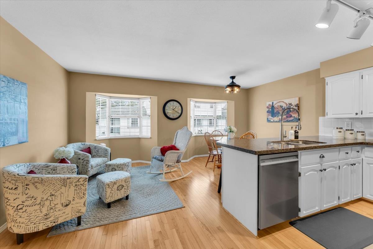 25 10045 154 Street, Surrey, British Columbia  V3R 4J5 - Photo 8 - R3103637