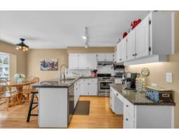 25 10045 154 STREET, Surrey, British Columbia