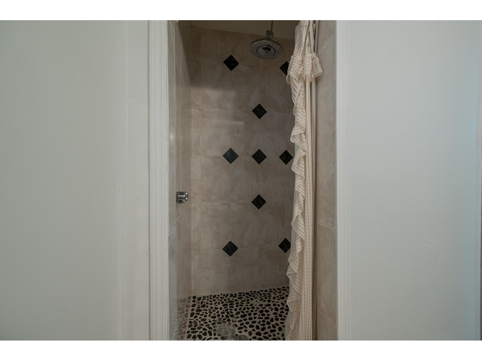 10544 Suncrest Drive, Delta, British Columbia  V4C 2N5 - Photo 36 - R3114081