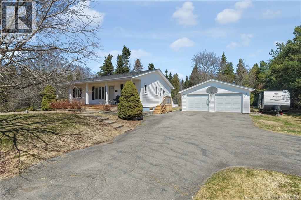 14 Anna Avenue, rothesay, New Brunswick