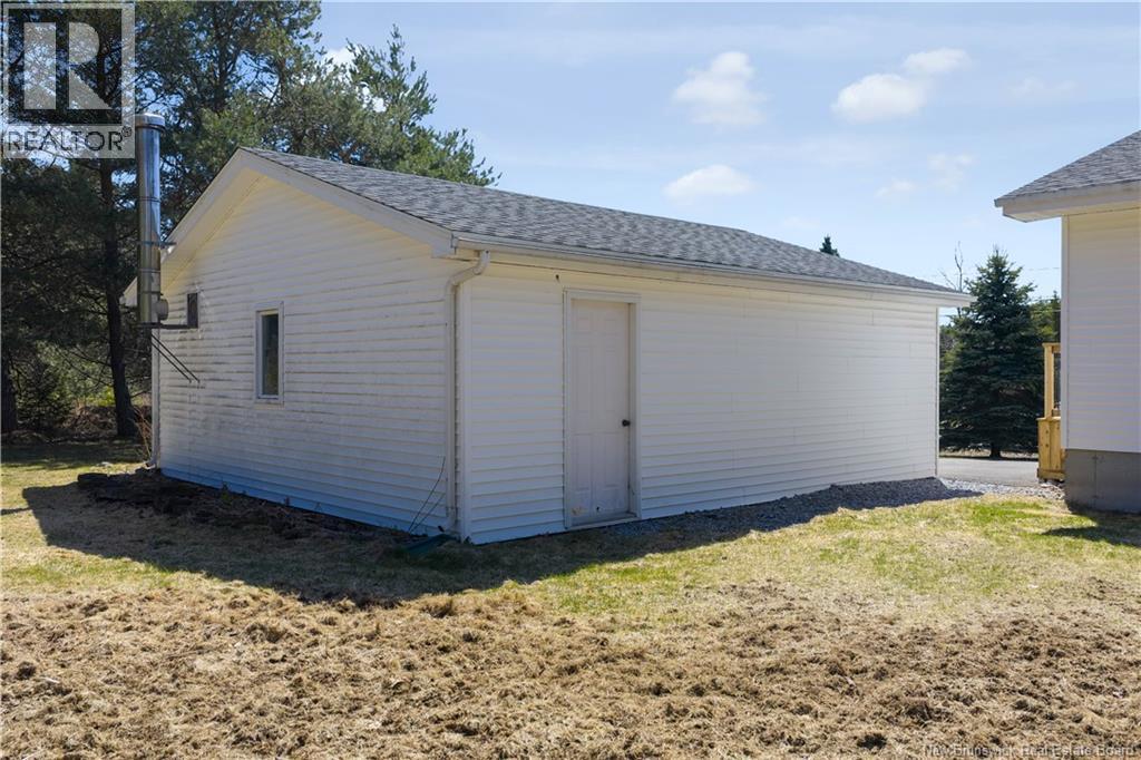 14 Anna Avenue, Rothesay, New Brunswick  E5S 1A3 - Photo 33 - NB137738