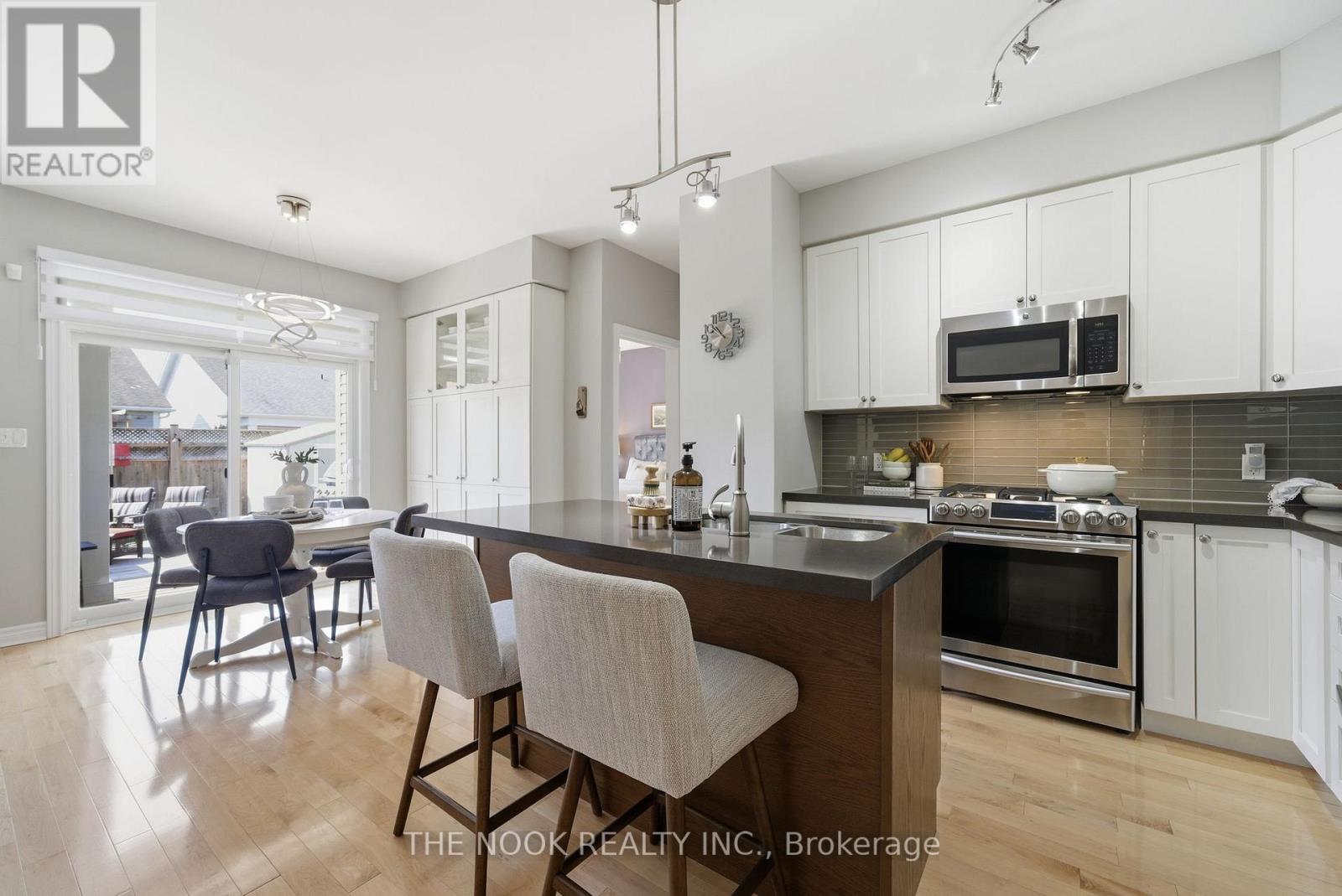 17 Deacon Crescent, Kawartha Lakes (Lindsay), Ontario  K9V 0L4 - Photo 12 - X13035848