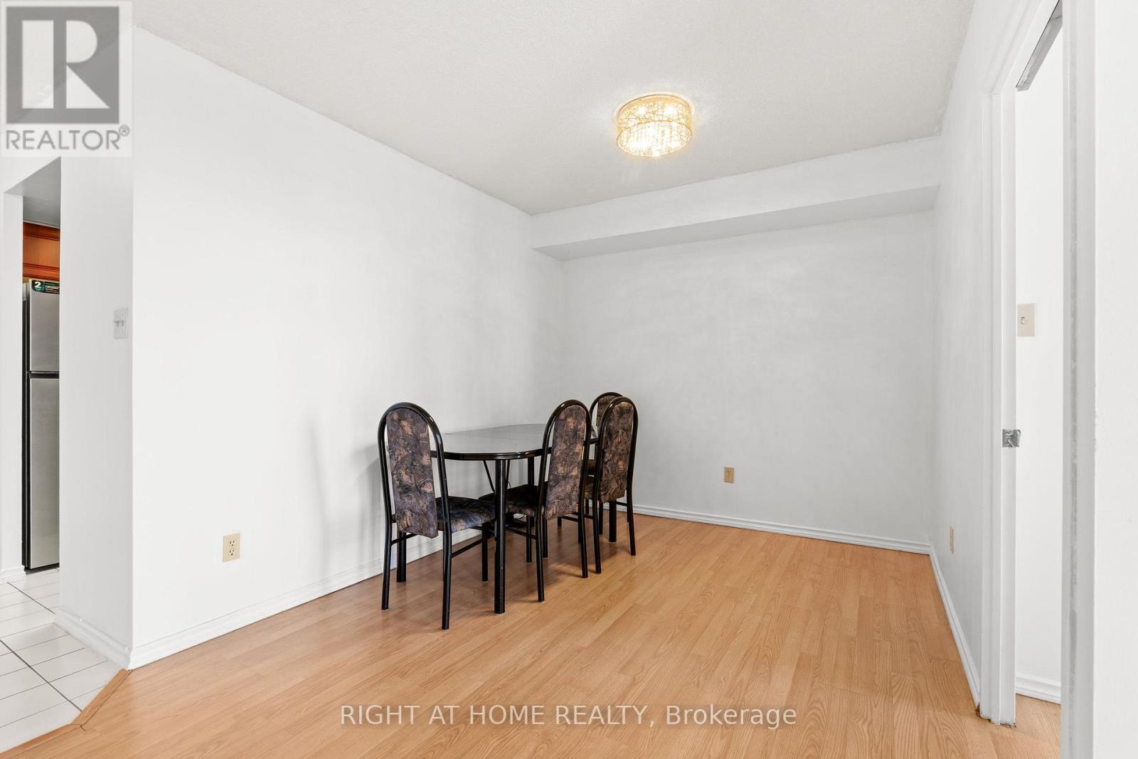 508 - 265 Enfield Place, Mississauga, Ontario  L5B 3Y7 - Photo 15 - W12983436