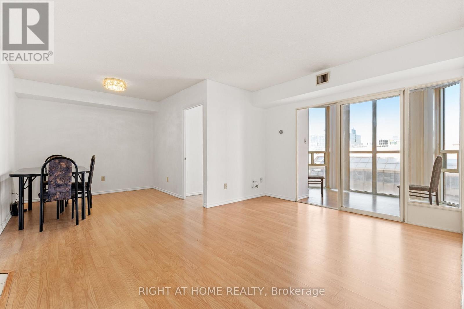 508 - 265 Enfield Place, Mississauga, Ontario  L5B 3Y7 - Photo 16 - W12983436