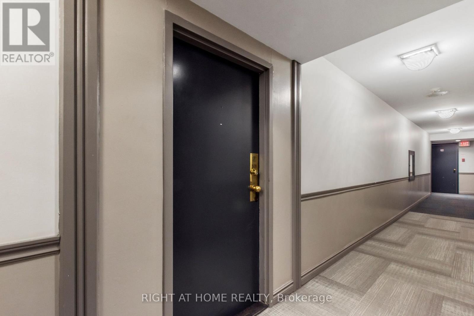 508 - 265 Enfield Place, Mississauga, Ontario  L5B 3Y7 - Photo 6 - W12983436