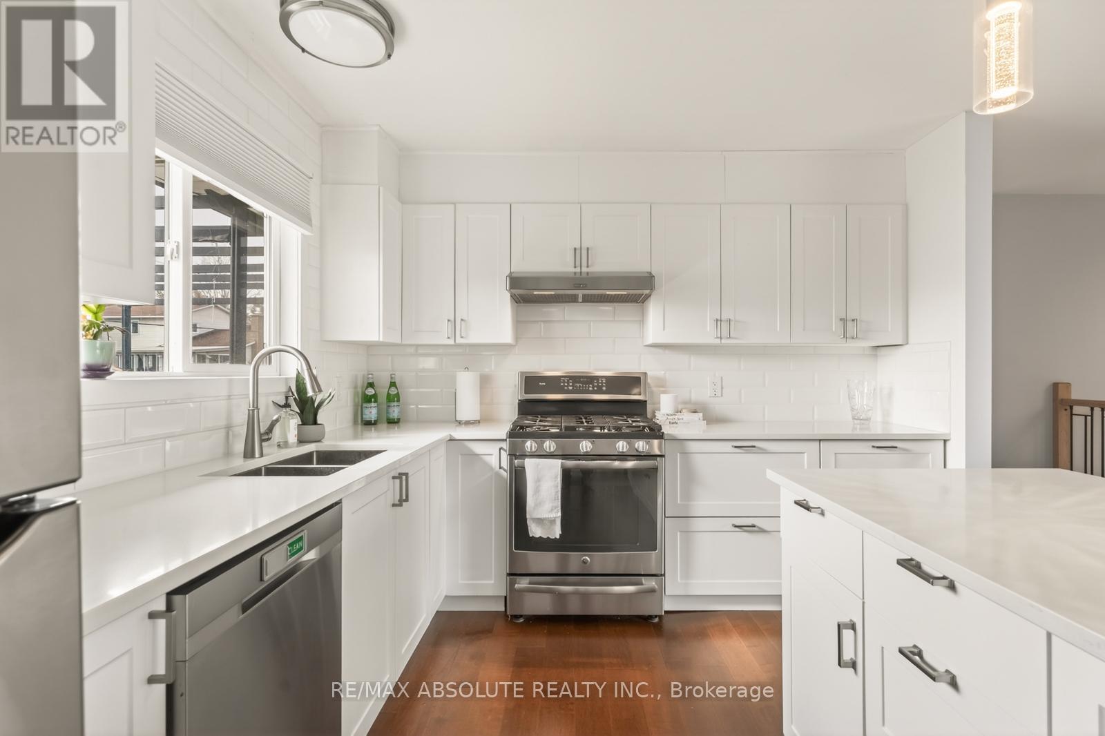 33 Owlshead Road, Ottawa, Ontario  K0A 3P0 - Photo 8 - X13033352