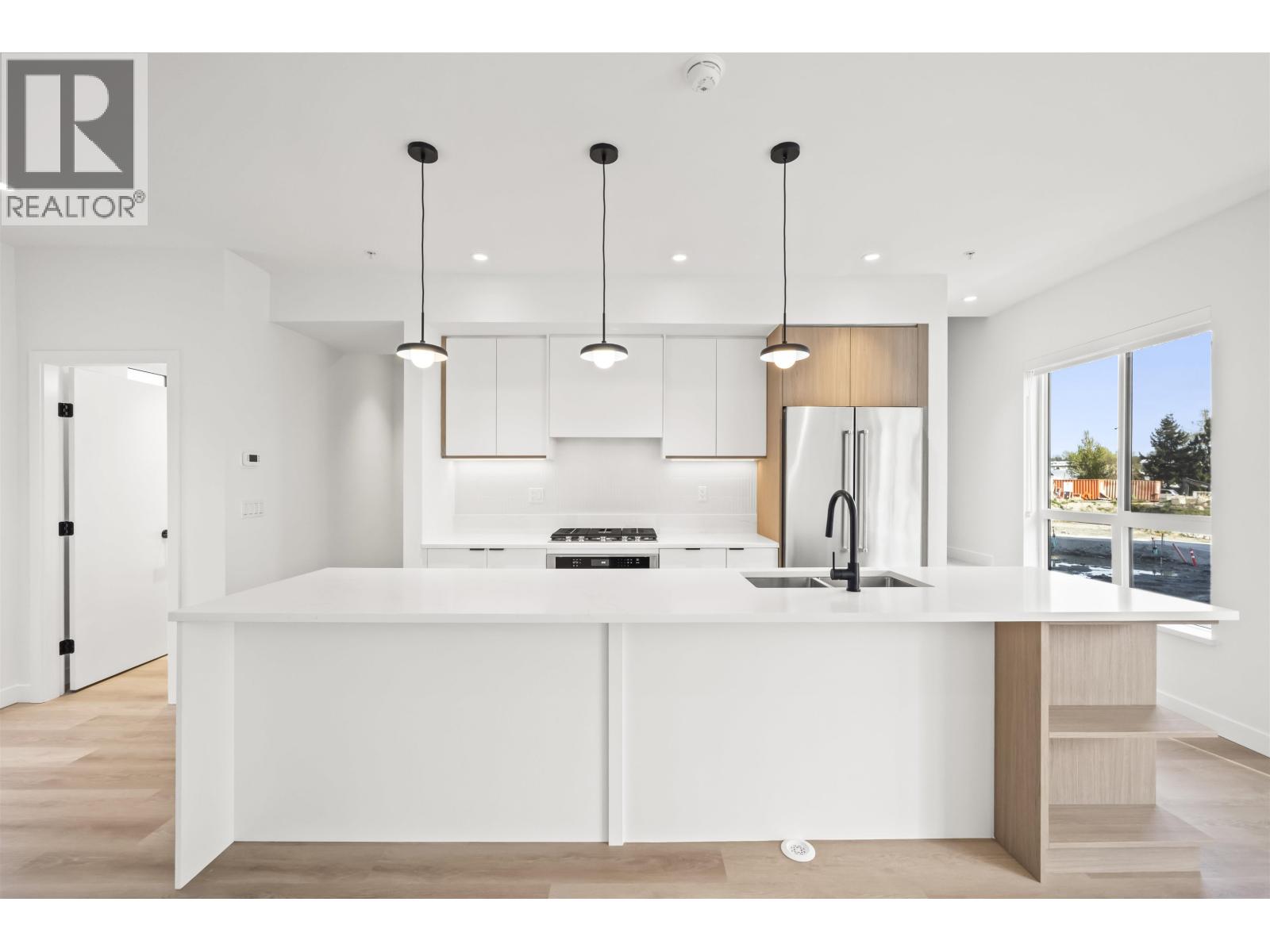 26 388 DUNCAN STREET, new westminster, British Columbia