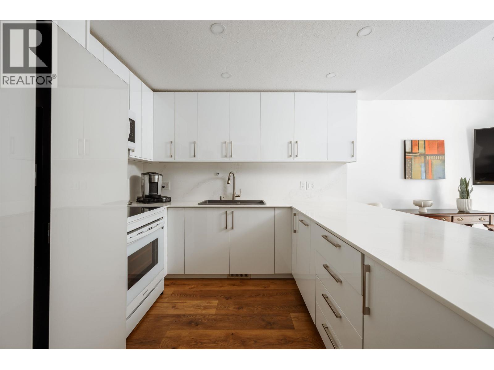 1119 Clerihue Road, Port Coquitlam, British Columbia  V3C 6H2 - Photo 15 - R3115085