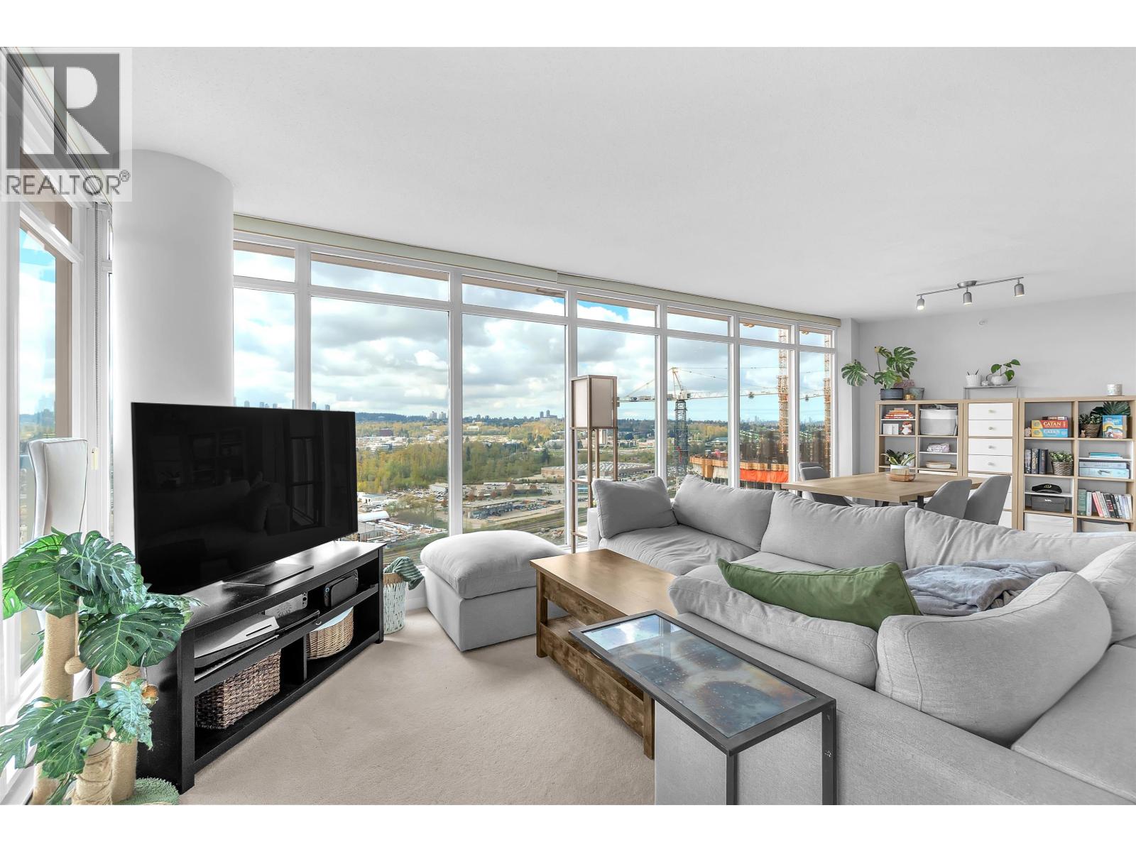 2707 2133 Douglas Road, Burnaby, British Columbia  V5C 0E9 - Photo 5 - R3115105