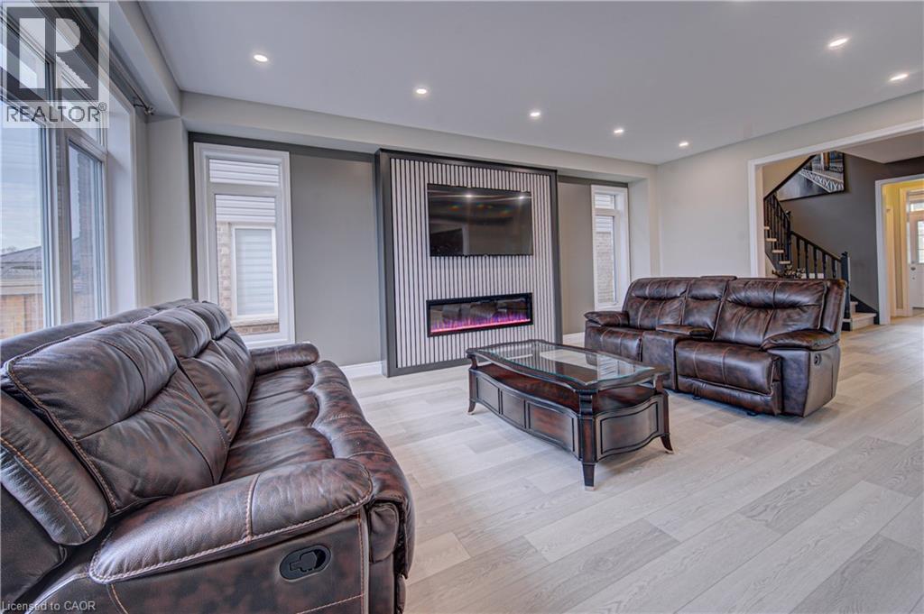 49 Duckworth Drive, Cambridge, Ontario  N3H 0C1 - Photo 8 - 40822303