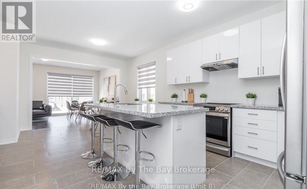 85 Sun Valley Avenue, Wasaga Beach, Ontario  L9Z 0N8 - Photo 6 - S13036506