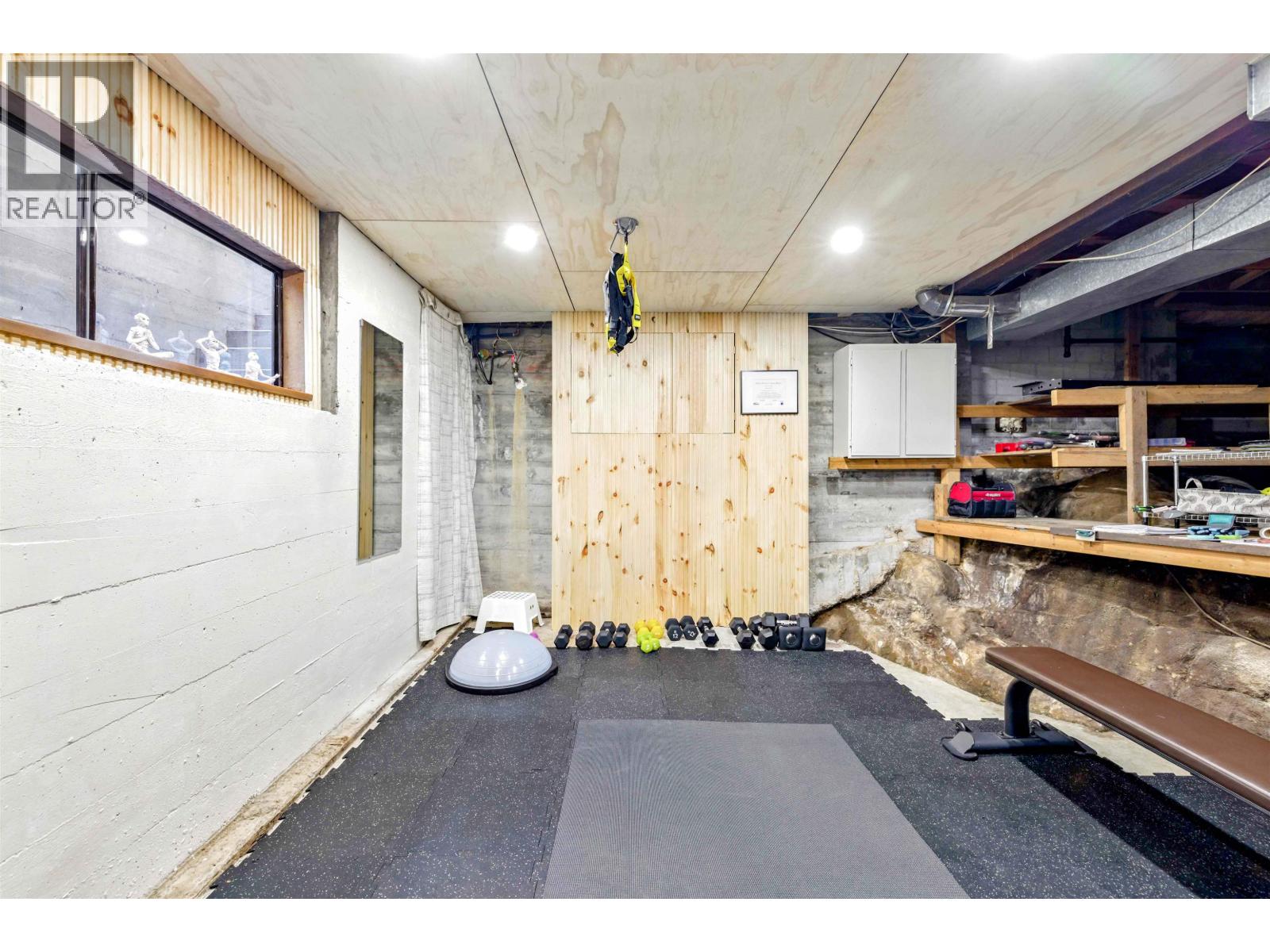 4663 Woodridge Place, West Vancouver, British Columbia  V7S 2X1 - Photo 22 - R3115084