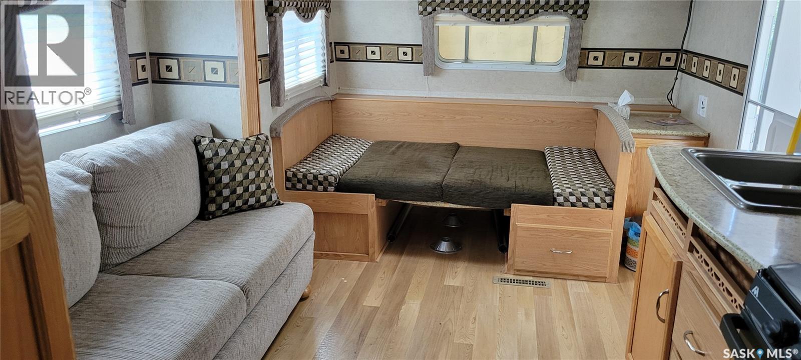 302 Pincherry Place W, Good Spirit Lake, Saskatchewan  S0A 0L0 - Photo 10 - SK030187