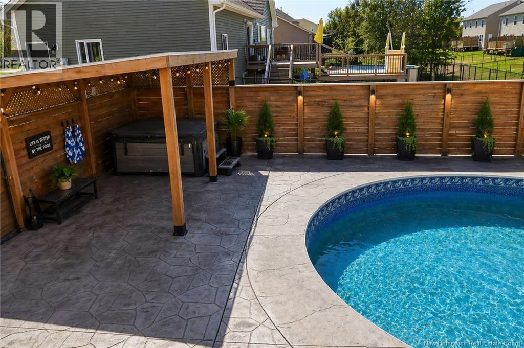 124 Larochelle Street, Dieppe, New Brunswick  E1A 8Y5 - Photo 3 - NB133041