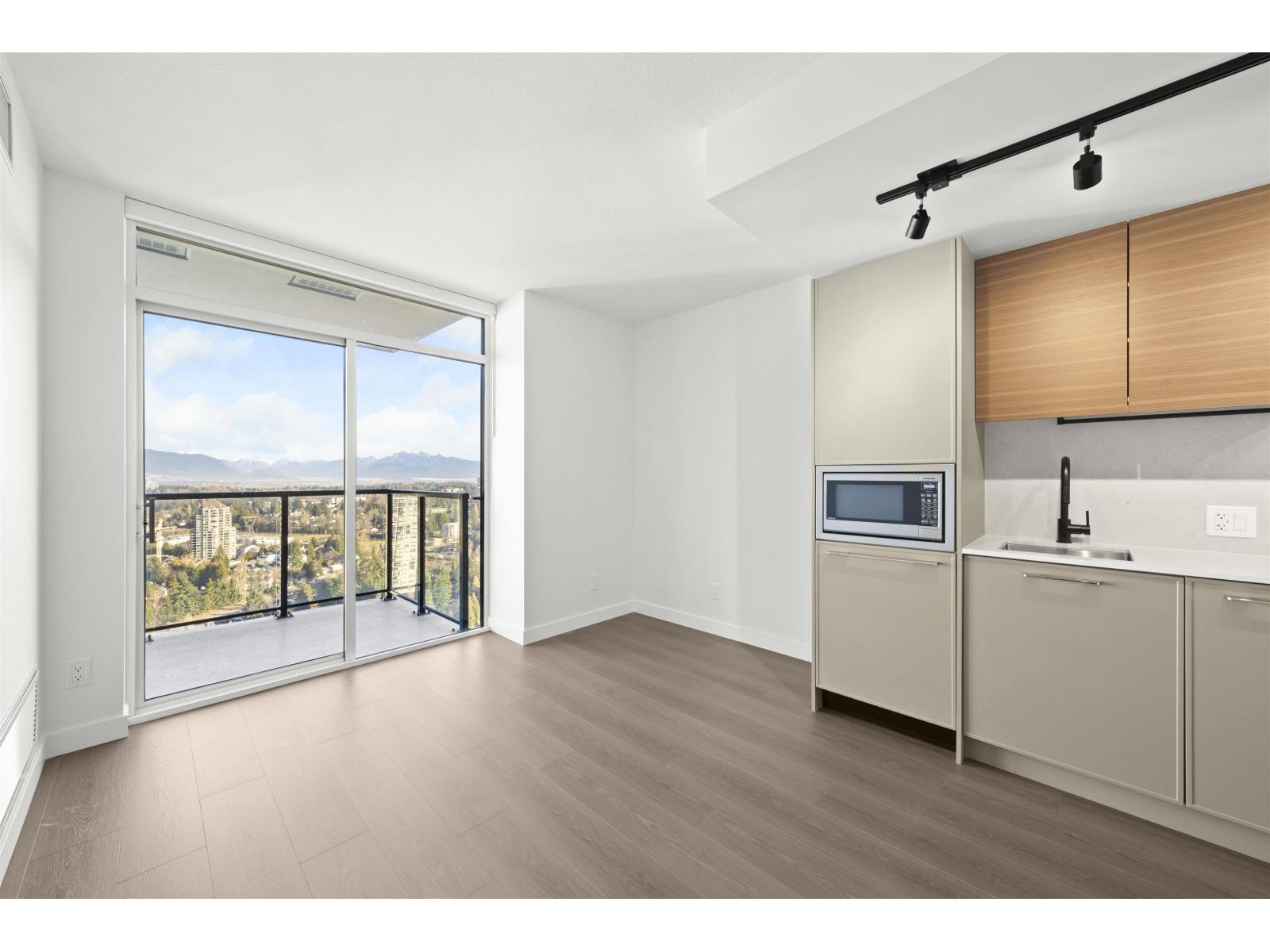 3606 13745 GEORGE JUNCTION, Surrey, British Columbia