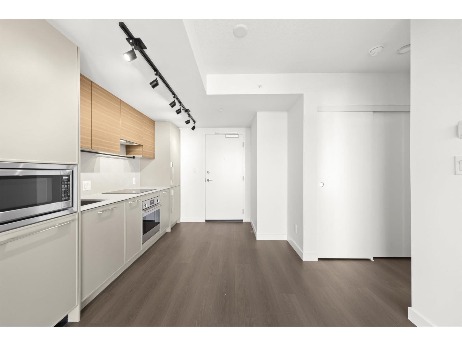 3606 13745 George Junction, Surrey, British Columbia  V3T 4Y3 - Photo 14 - R3078269