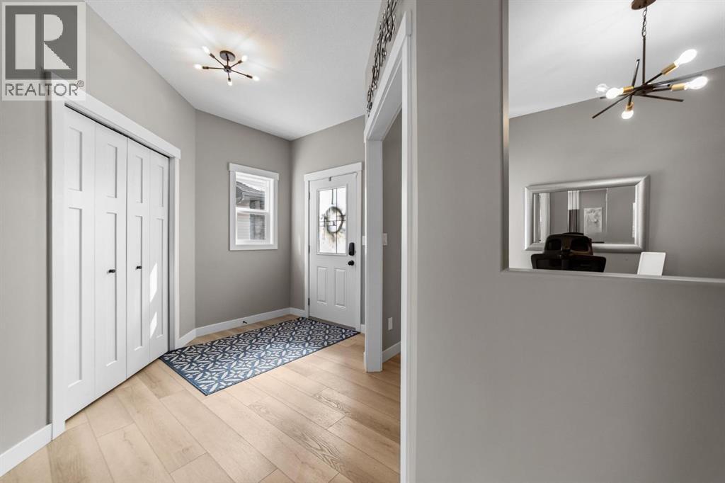 5200 36 Avenue, Camrose, Alberta  T4V 5J2 - Photo 3 - A2261210