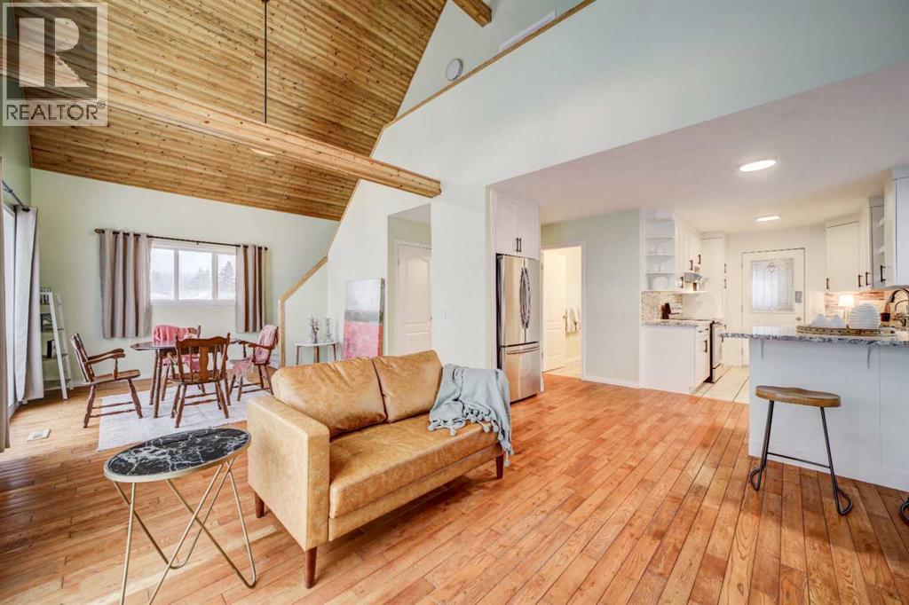 2102 214 Street, Bellevue, Alberta  T0K 0C0 - Photo 13 - A2275783