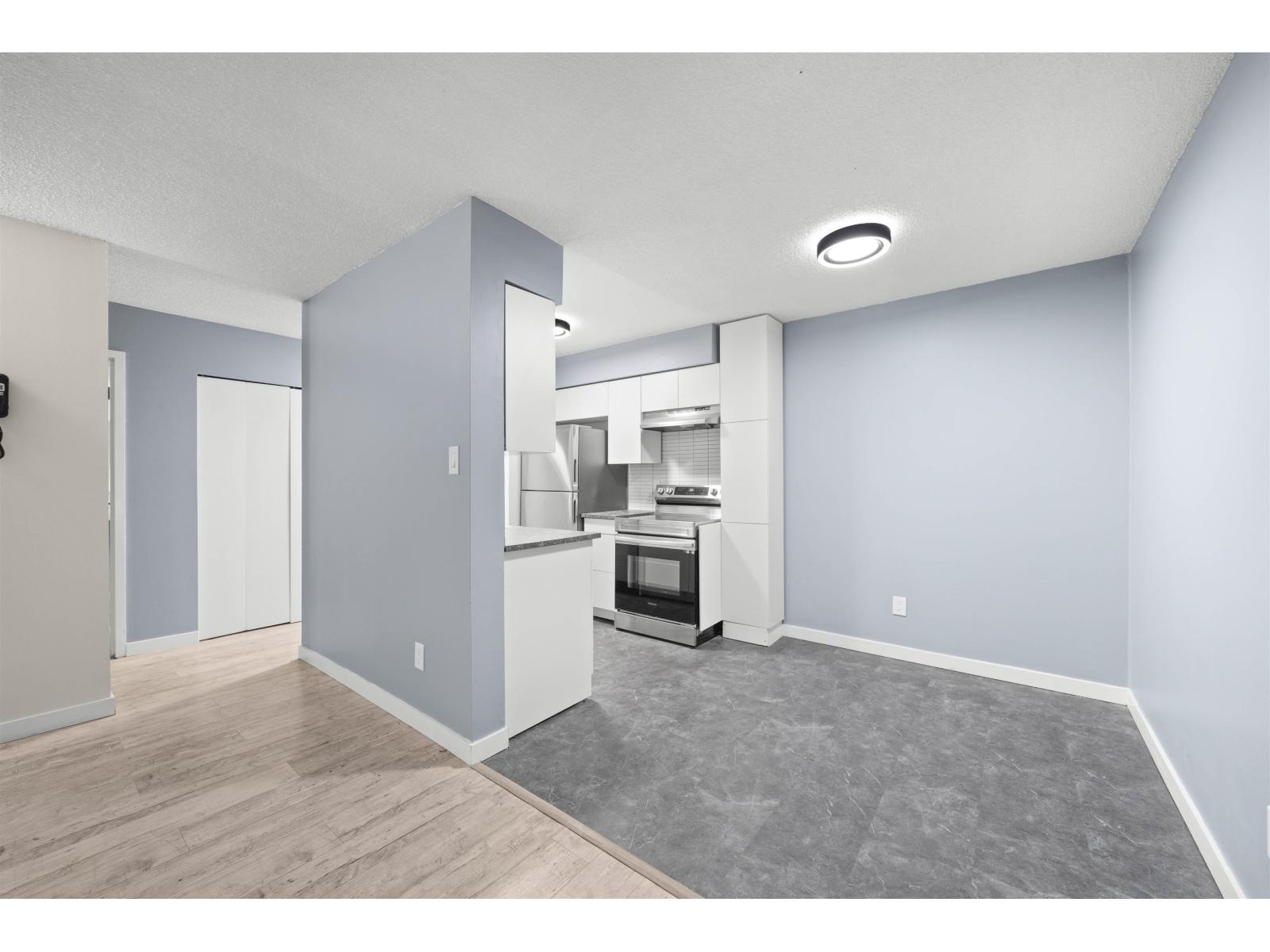 110 15238 100 Avenue, Surrey, British Columbia  V3R 7T9 - Photo 8 - R3085366