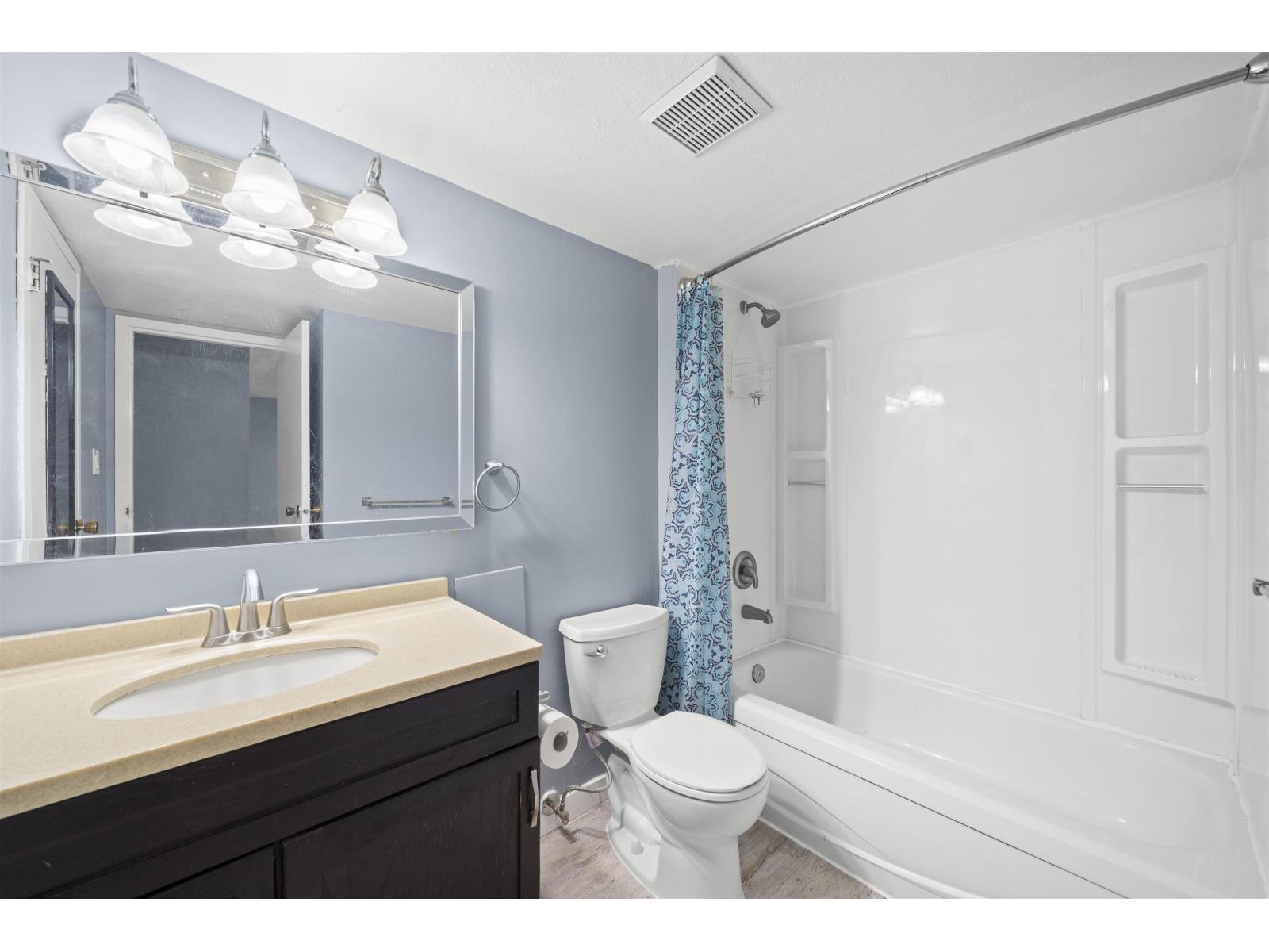 110 15238 100 Avenue, Surrey, British Columbia  V3R 7T9 - Photo 16 - R3085366