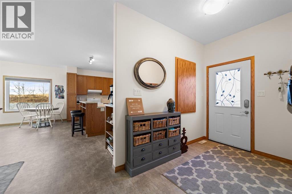 225 Lindgren Street, Ferintosh, Alberta  T0B 1M0 - Photo 8 - A2303552