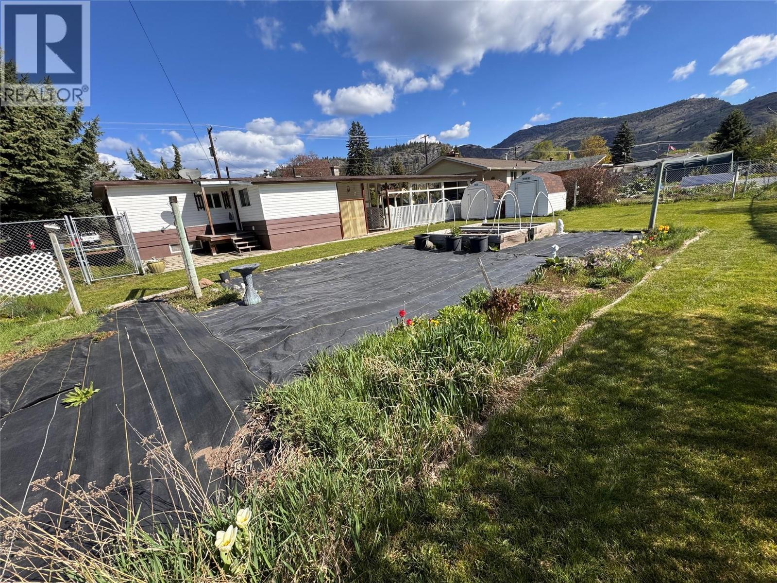 1564 68th Avenue, Grand Forks, British Columbia  V0H 1H0 - Photo 4 - 10377241