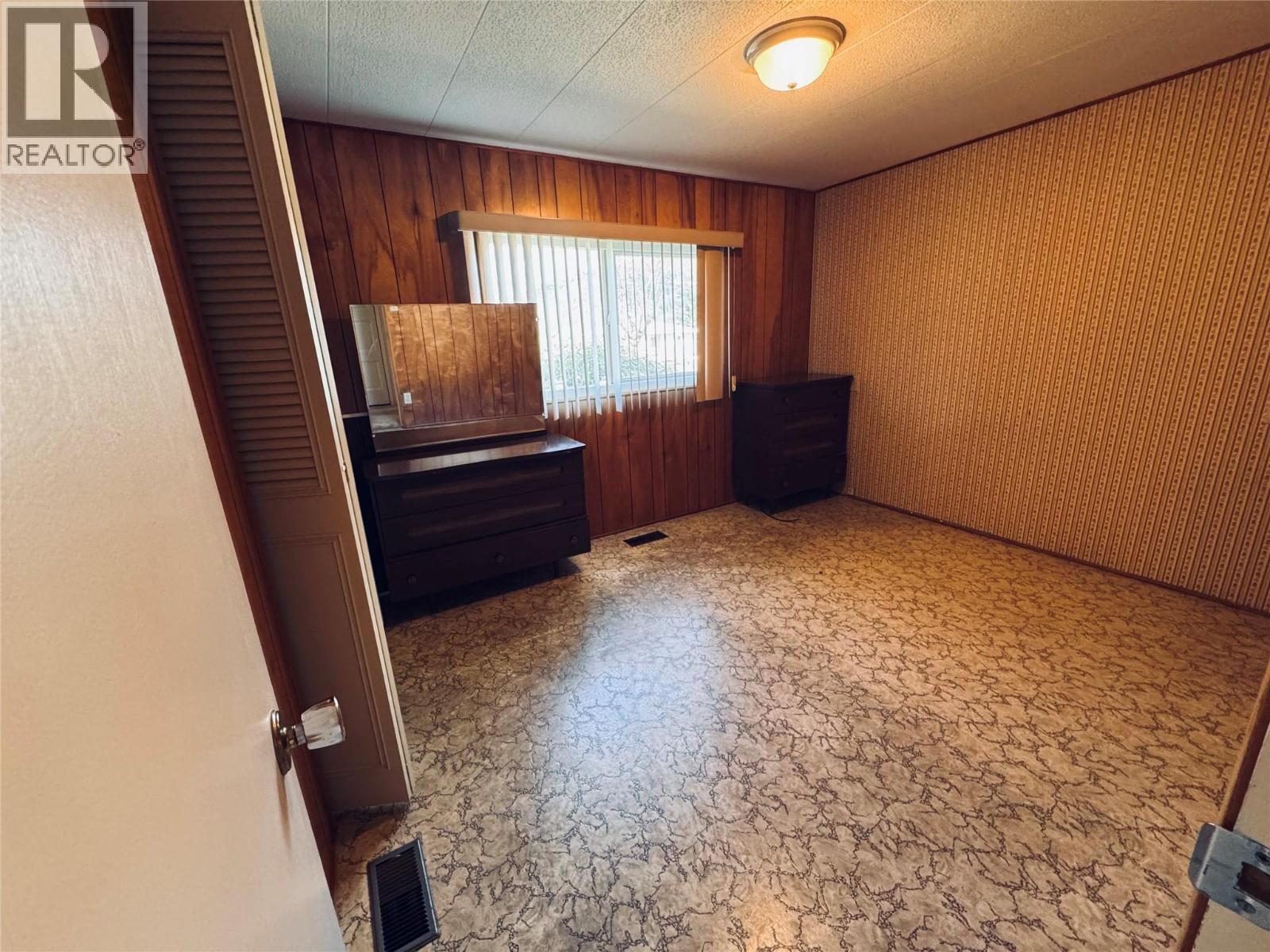 1564 68th Avenue, Grand Forks, British Columbia  V0H 1H0 - Photo 17 - 10377241