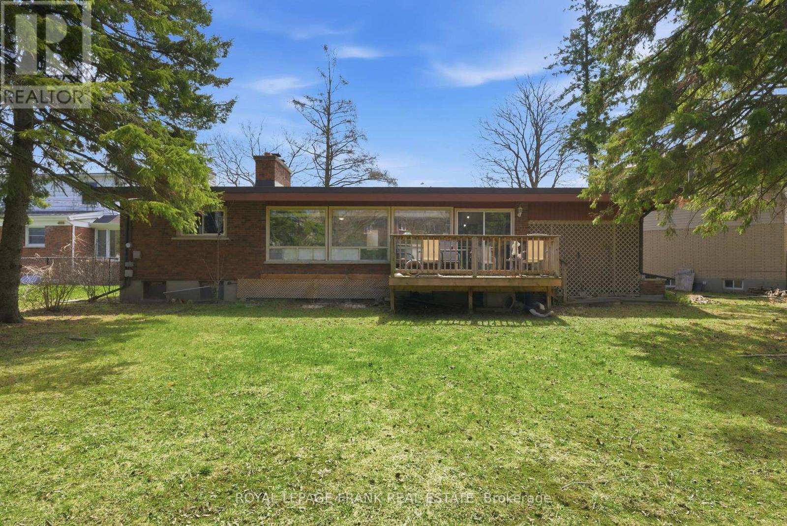 30 Maple Crescent, Kawartha Lakes (Lindsay), Ontario  K9V 2R7 - Photo 35 - X13036480