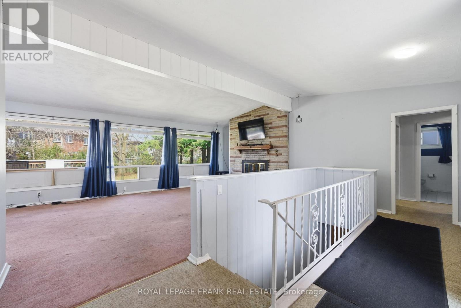 30 Maple Crescent, Kawartha Lakes (Lindsay), Ontario  K9V 2R7 - Photo 9 - X13036480