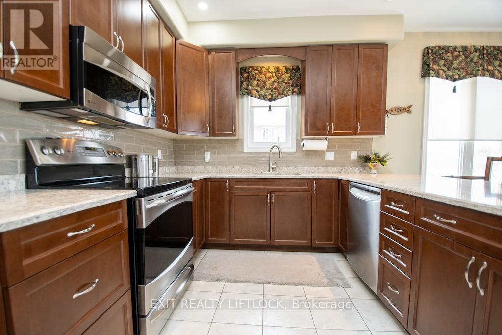 2495 Cunningham Boulevard, Peterborough, Ontario  K9H 0A9 - Photo 14 - X13036500