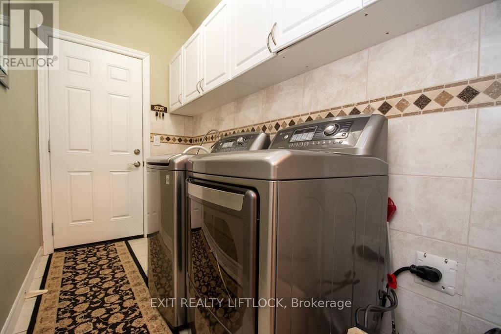 2495 Cunningham Boulevard, Peterborough, Ontario  K9H 0A9 - Photo 39 - X13036500