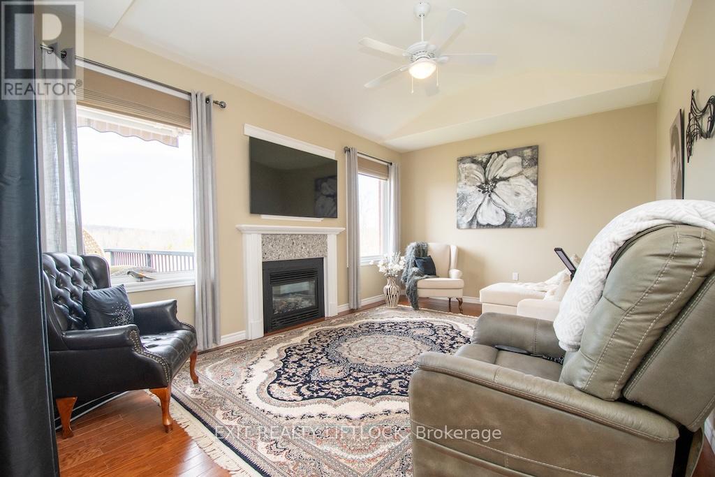 2495 Cunningham Boulevard, Peterborough, Ontario  K9H 0A9 - Photo 4 - X13036500