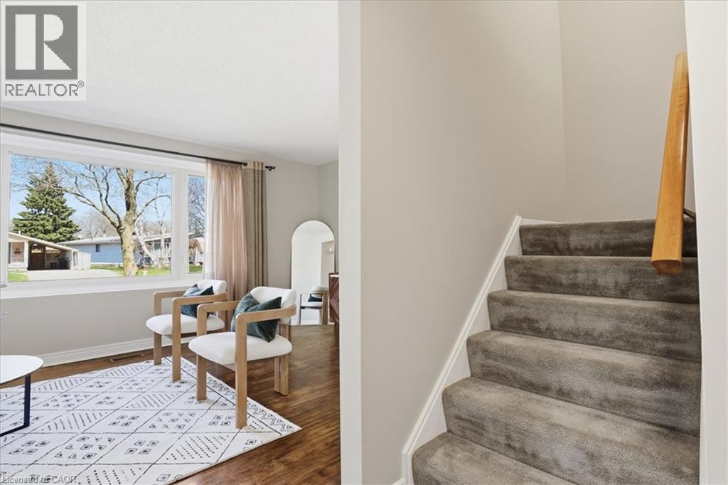 111 Selkirk Drive, Kitchener, Ontario  N2E 1M5 - Photo 8 - 40820651