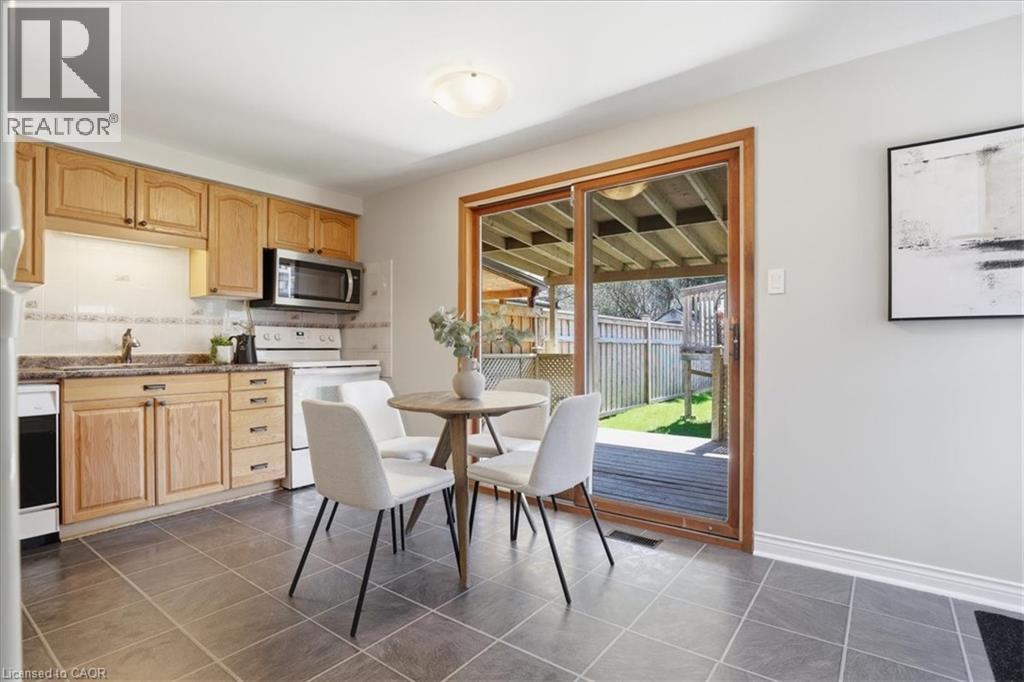 111 Selkirk Drive, Kitchener, Ontario  N2E 1M5 - Photo 9 - 40820651