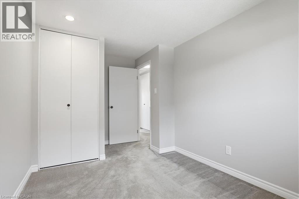 111 Selkirk Drive, Kitchener, Ontario  N2E 1M5 - Photo 16 - 40820651