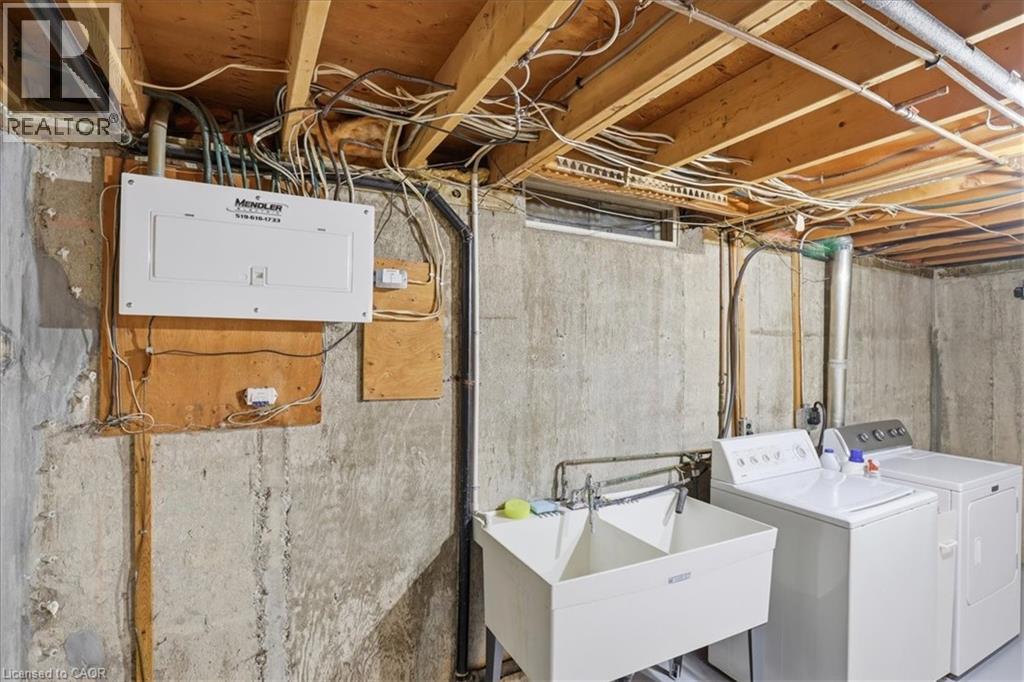 111 Selkirk Drive, Kitchener, Ontario  N2E 1M5 - Photo 28 - 40820651