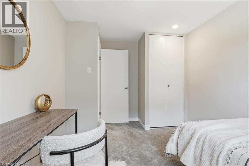 111 Selkirk Drive, Kitchener, Ontario  N2E 1M5 - Photo 14 - 40820651