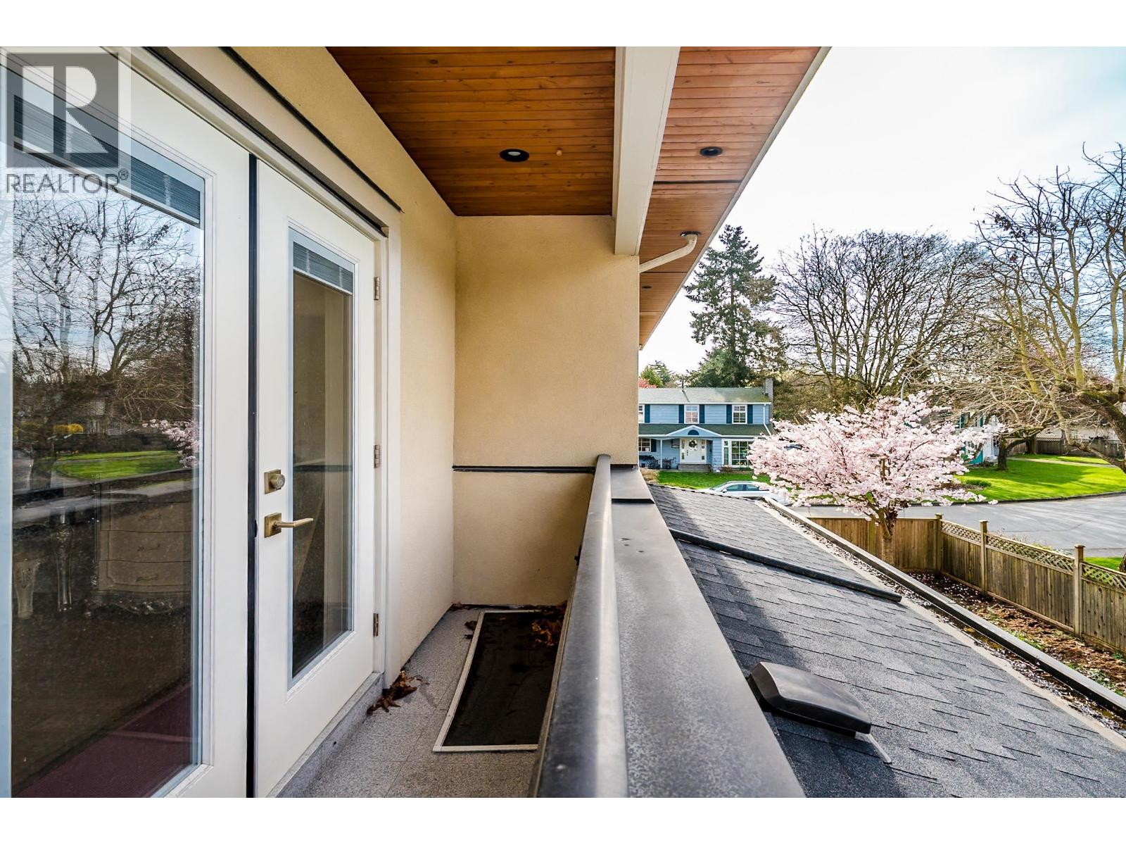 6011 Takla Place, Richmond, British Columbia  V7C 4A1 - Photo 26 - R3113019