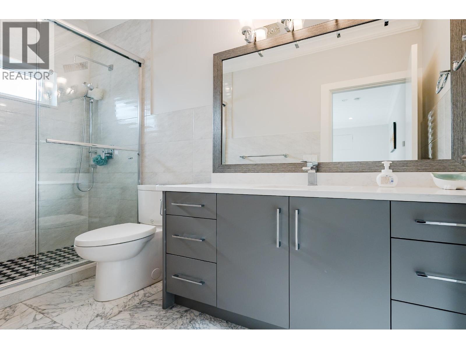 6011 Takla Place, Richmond, British Columbia  V7C 4A1 - Photo 34 - R3113019