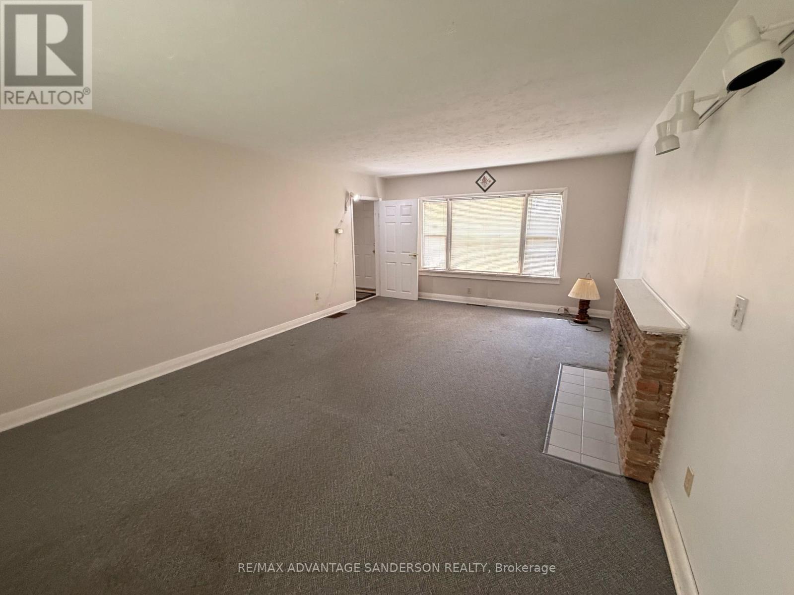 1292 Highbury Avenue N, London East, Ontario  N5Y 1B4 - Photo 13 - X13036574