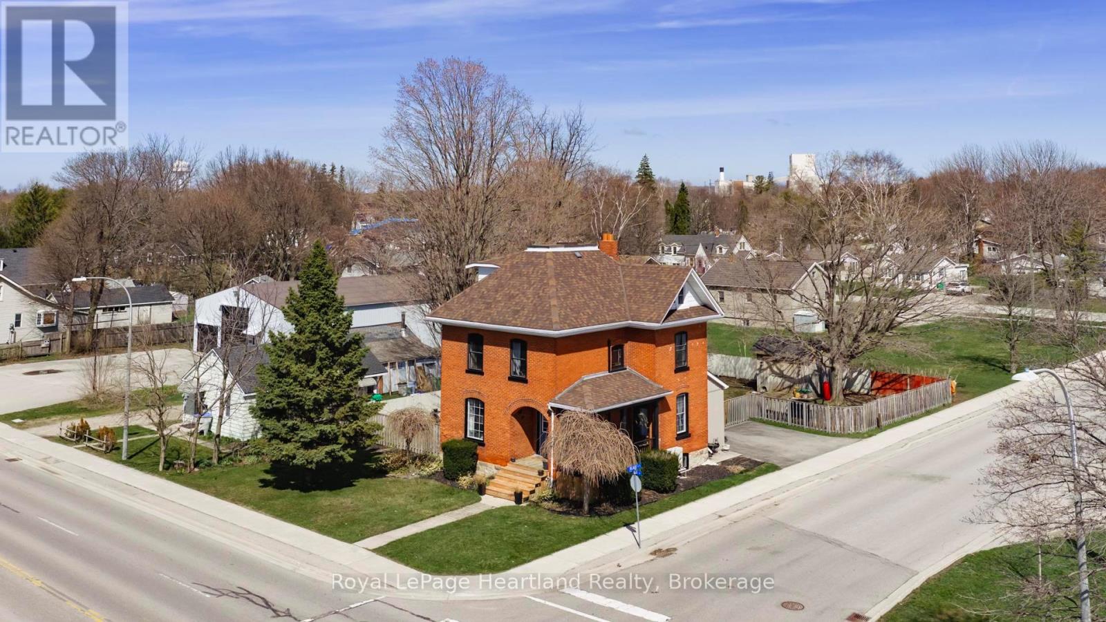 221 BAYFIELD ROAD, Goderich, Ontario