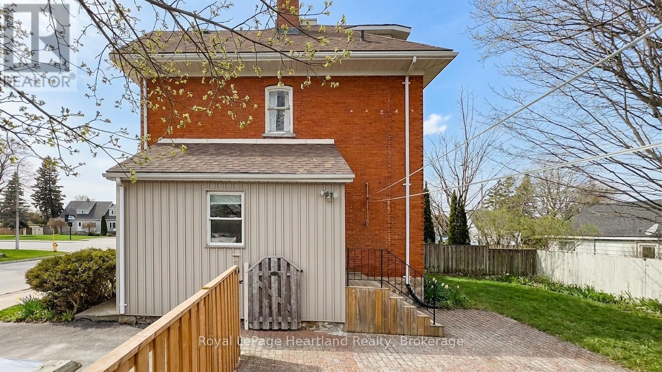 221 Bayfield Road, Goderich, Ontario  N7A 3G4 - Photo 39 - X13036494