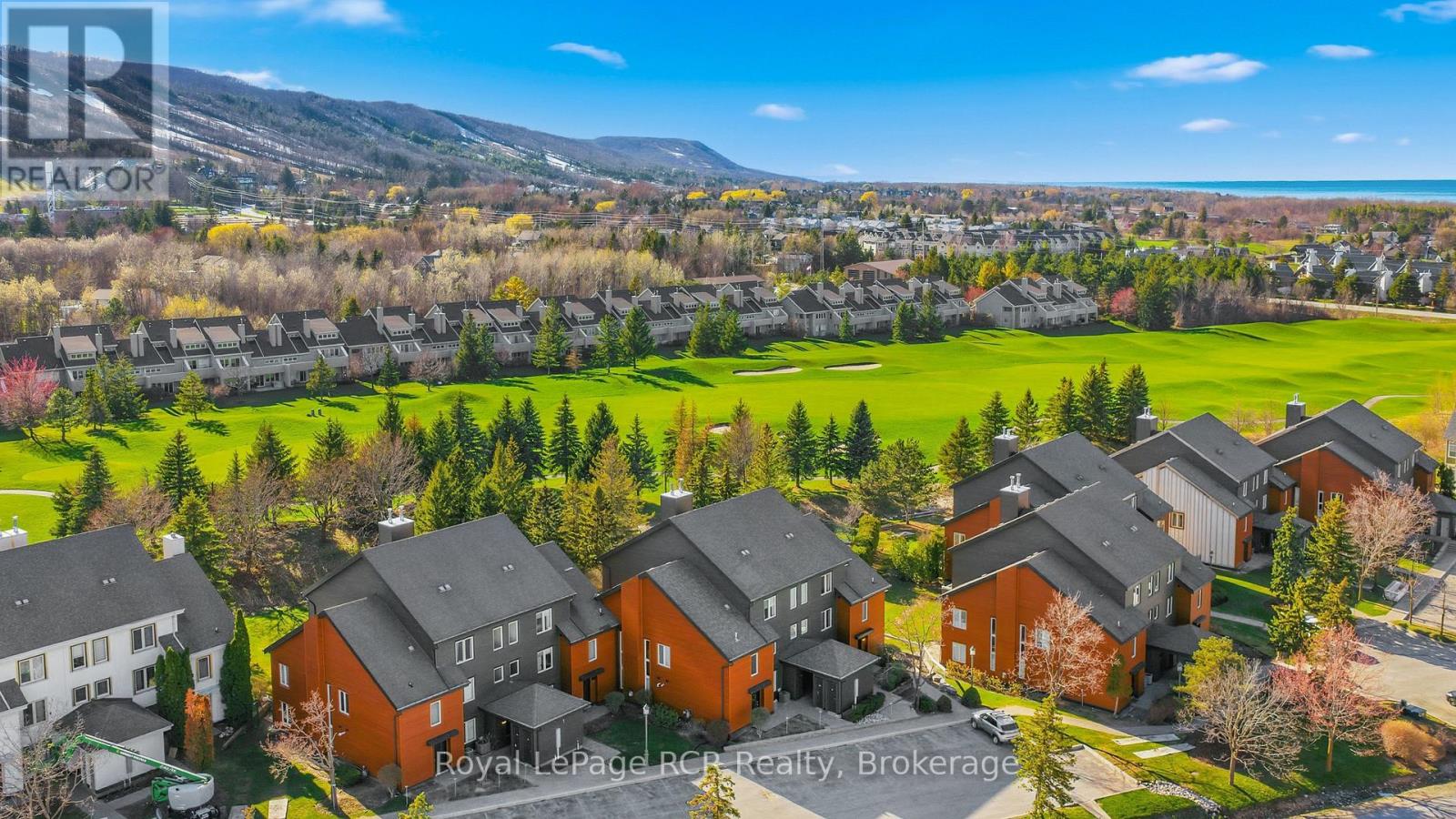 113 - 110 Fairway Court, Blue Mountains, Ontario  L9Y 0P8 - Photo 2 - X13036592