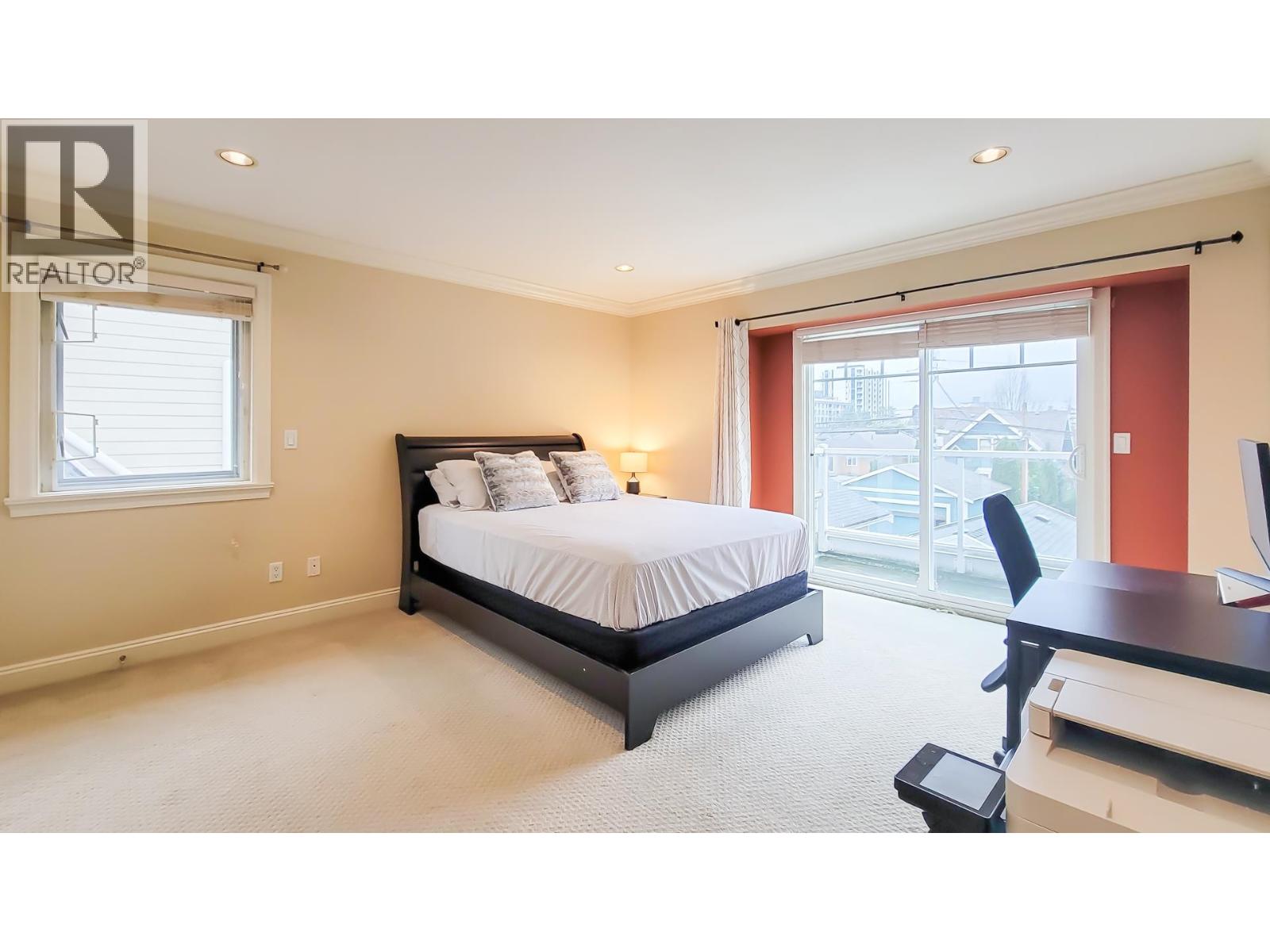 203 E 18th Street, North Vancouver, British Columbia  V7L 2X7 - Photo 16 - R3112646