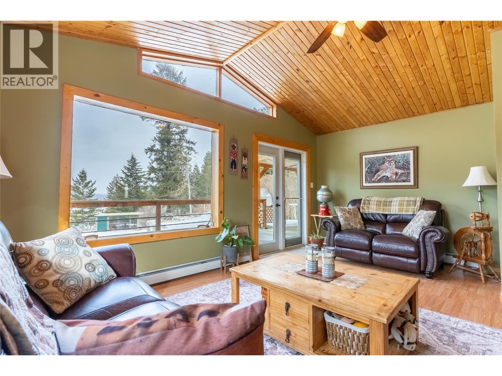 2865 Hale-Vinnie Road, Kamloops, British Columbia  V0E 3E0 - Photo 15 - 10377704