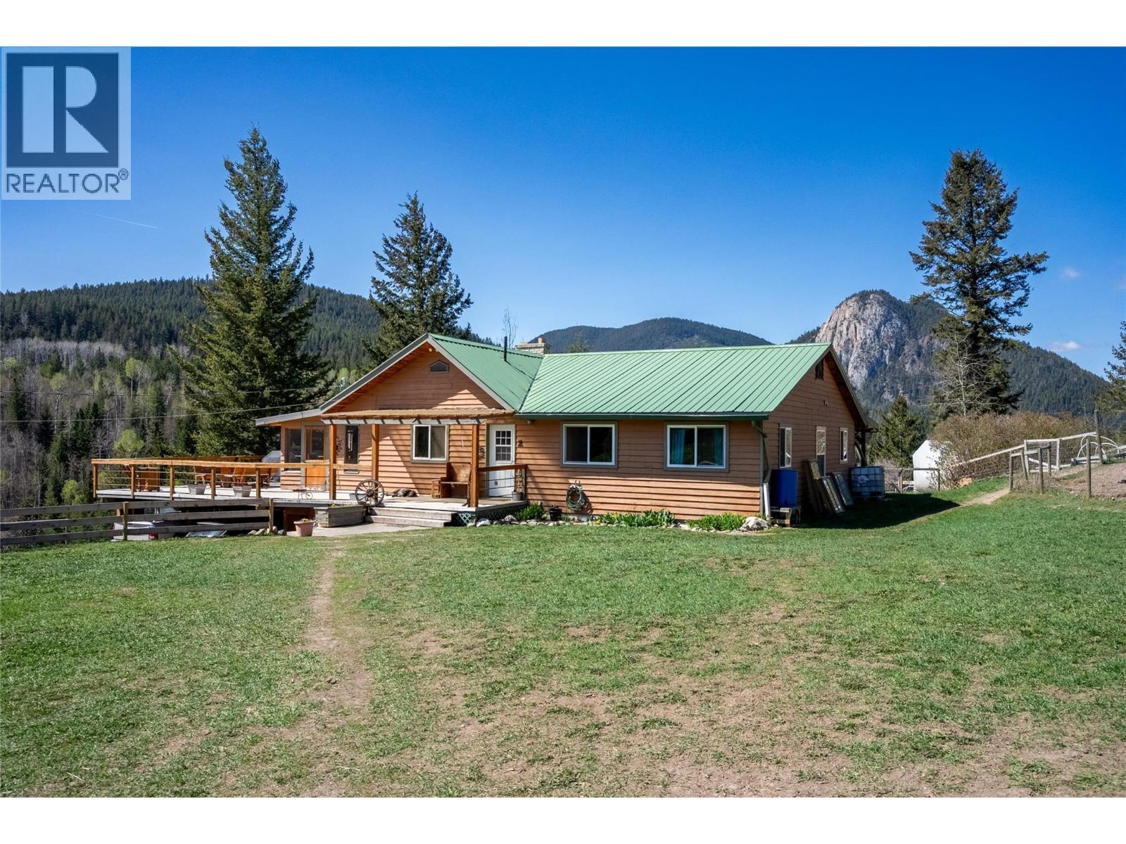 2865 Hale-Vinnie Road, Kamloops, British Columbia  V0E 3E0 - Photo 35 - 10377704